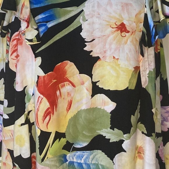 Umgee SZ M Black multi colored floral swing dress with flutter sleeves - Picture 4 of 4